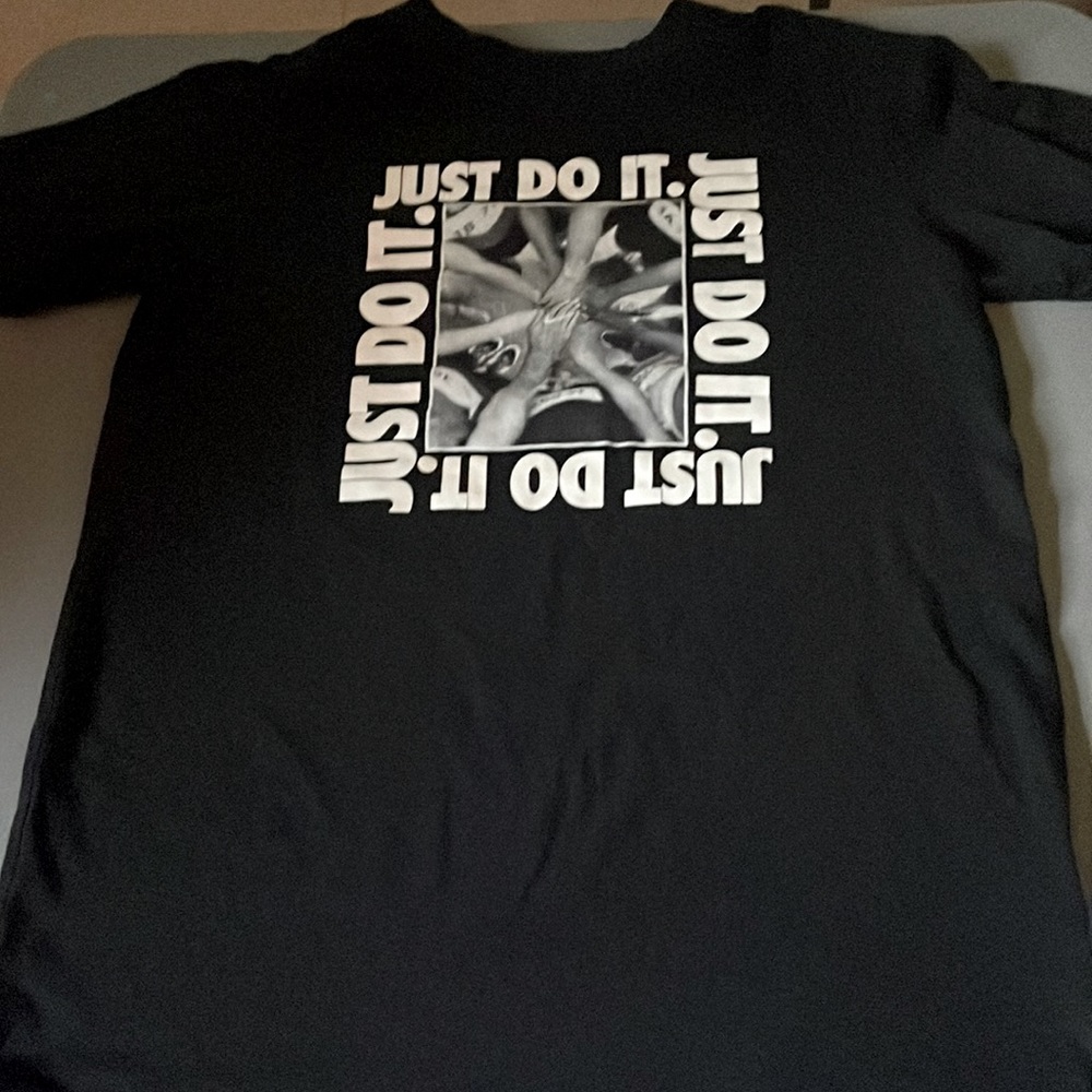 Nike t-shirt